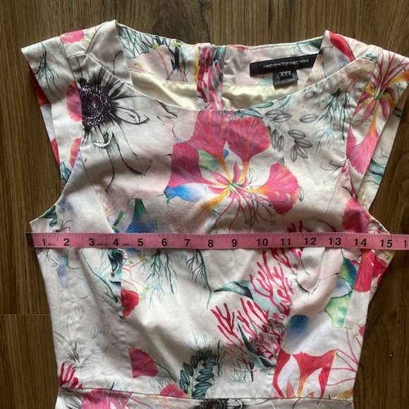 French Connection Floral Reef Sheath Dress 6 - Picture 6 of 7